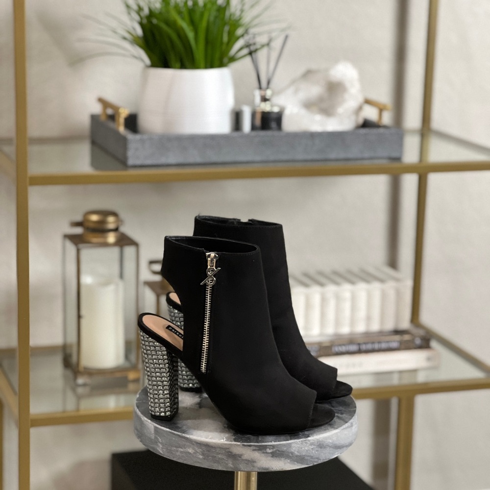 Chunky Heeled Open Toe Booties